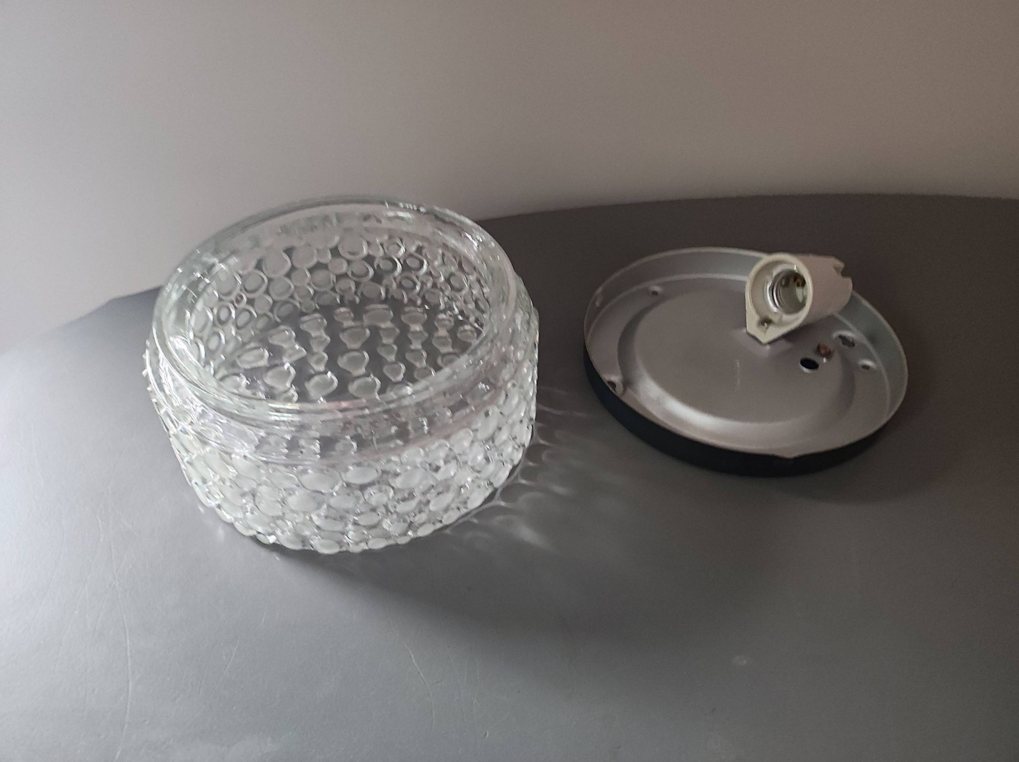 Ceiling lamp wall lamp globe glass molded metal base space age vintage