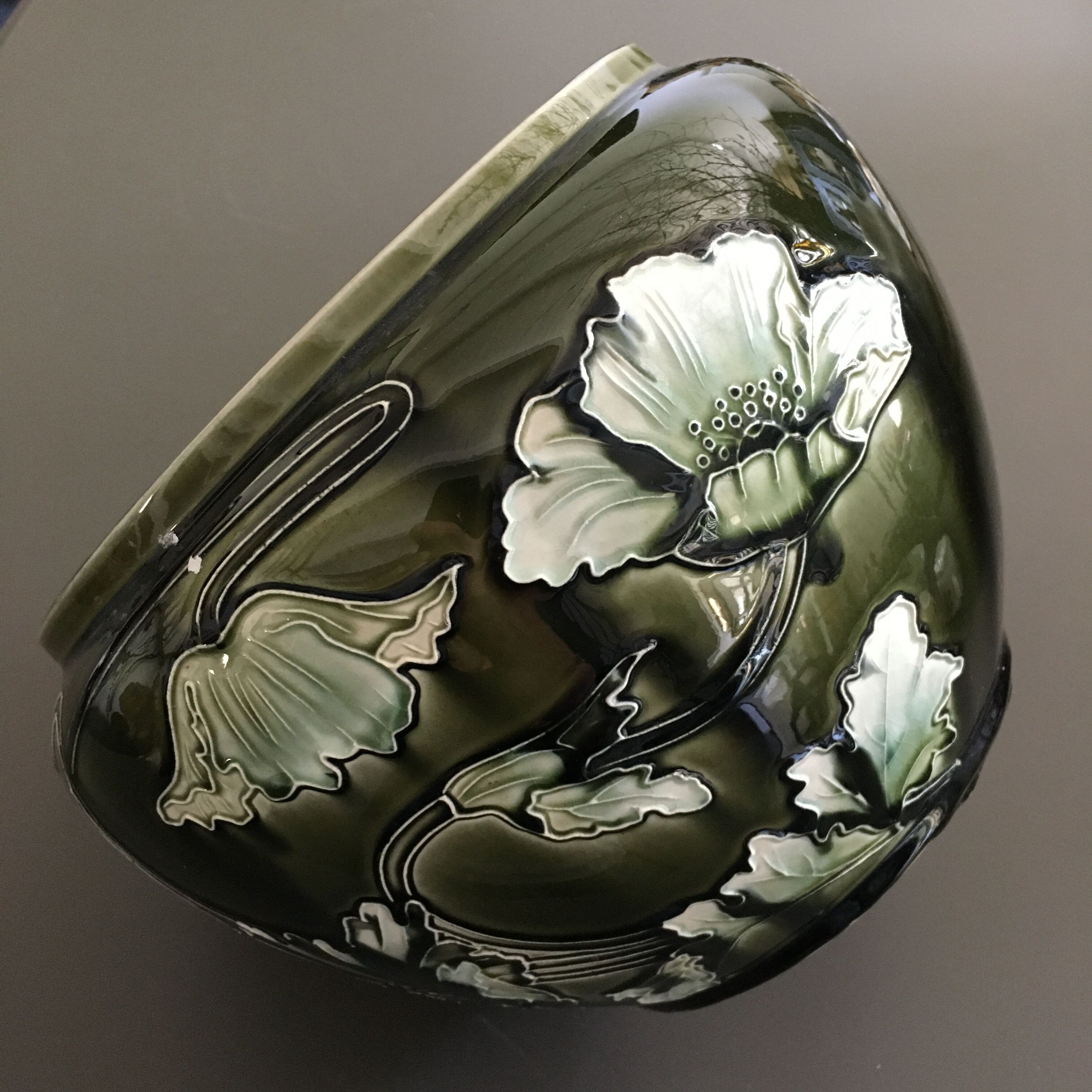 Olive green art deco pot cache