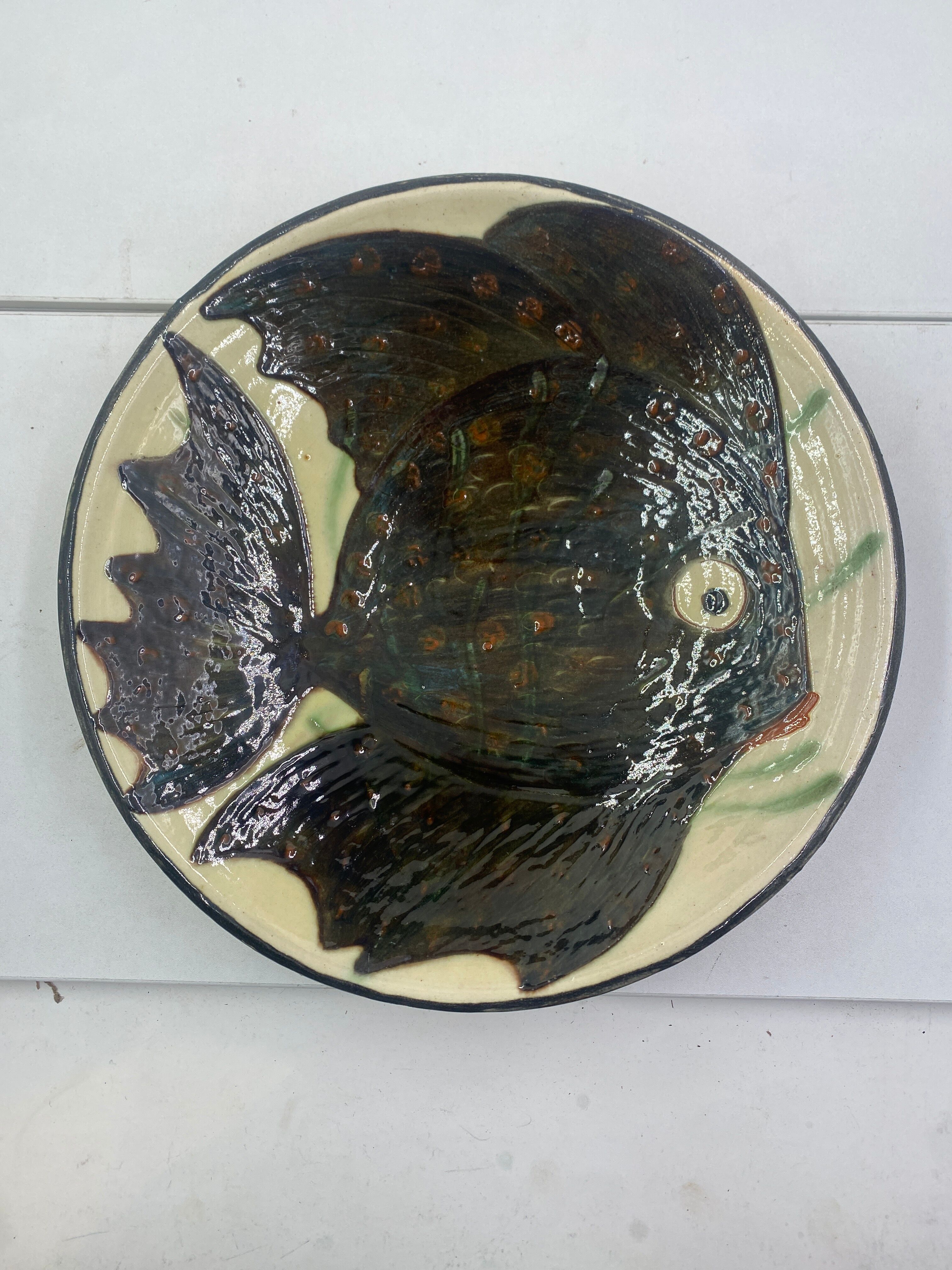 Fruit cup signed puigdemont