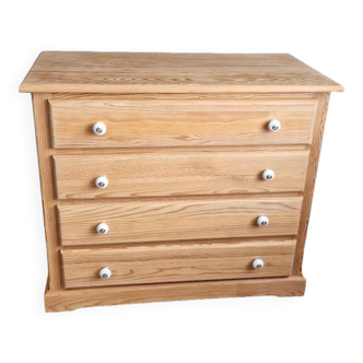 4 drawer chest of drawers