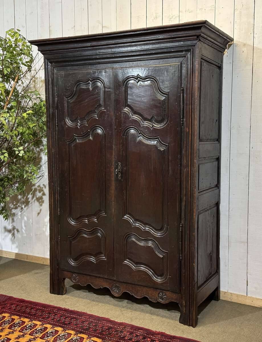 18th-century oak wardrobe