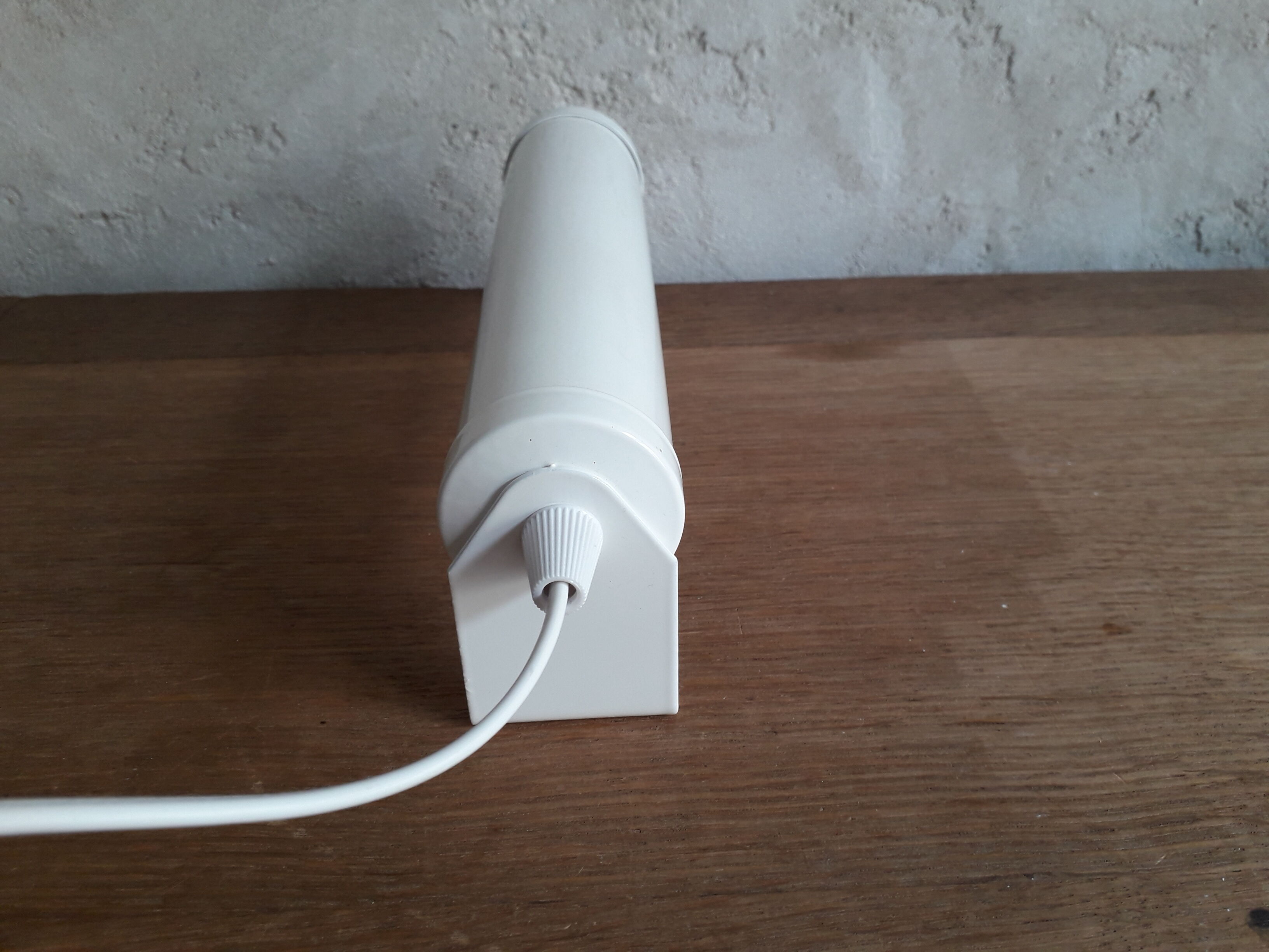 Vintage swivel wall lamp