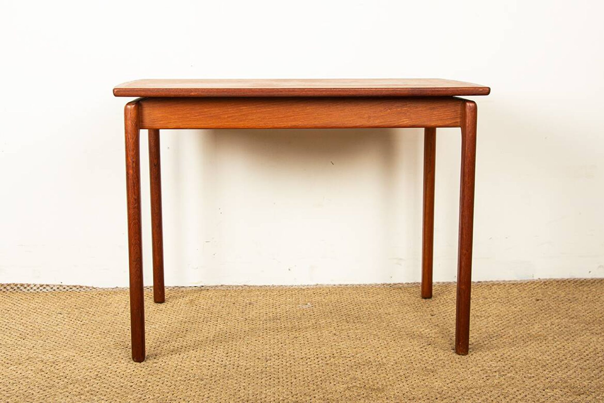 Danish coffee table in teak model 019 by Ole Wansher for Poul Jeppesen.