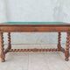 Bureau Louis XIII en noyer