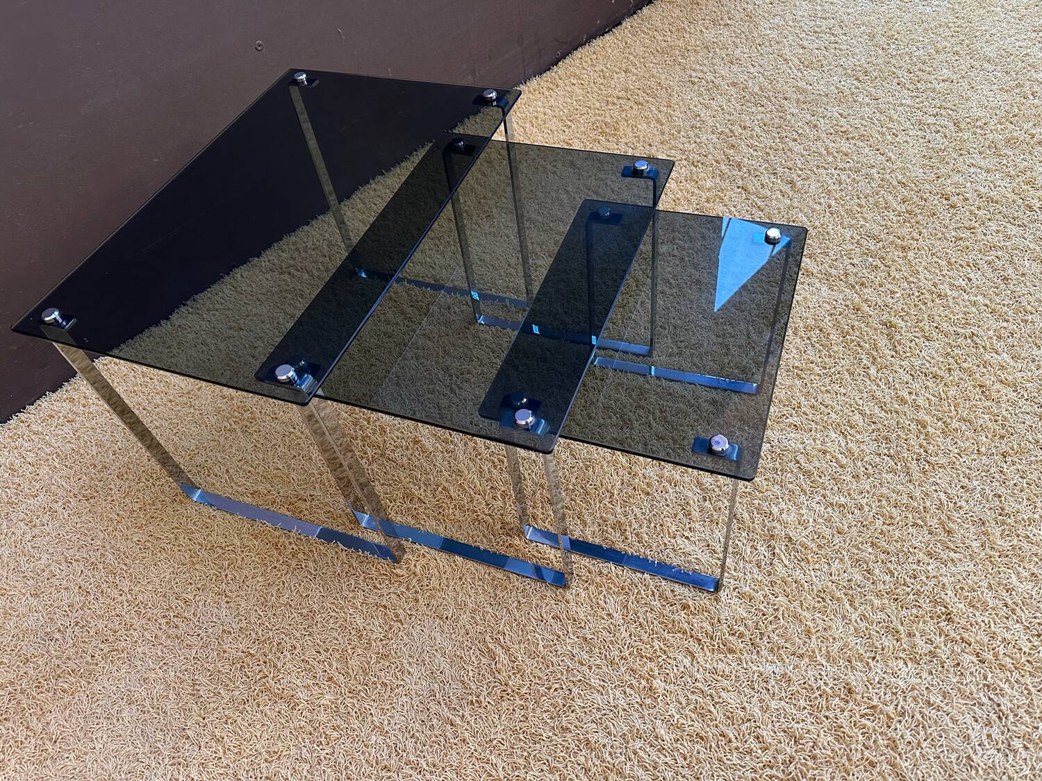 Set of 3 nesting tables in metal and smoked glass
