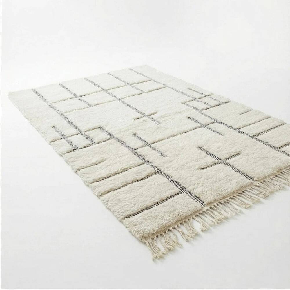 Aman graphic Berber wool rug