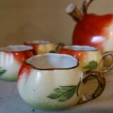 Set théière de Lucien Michelaud pour Limoges en forme de pomme