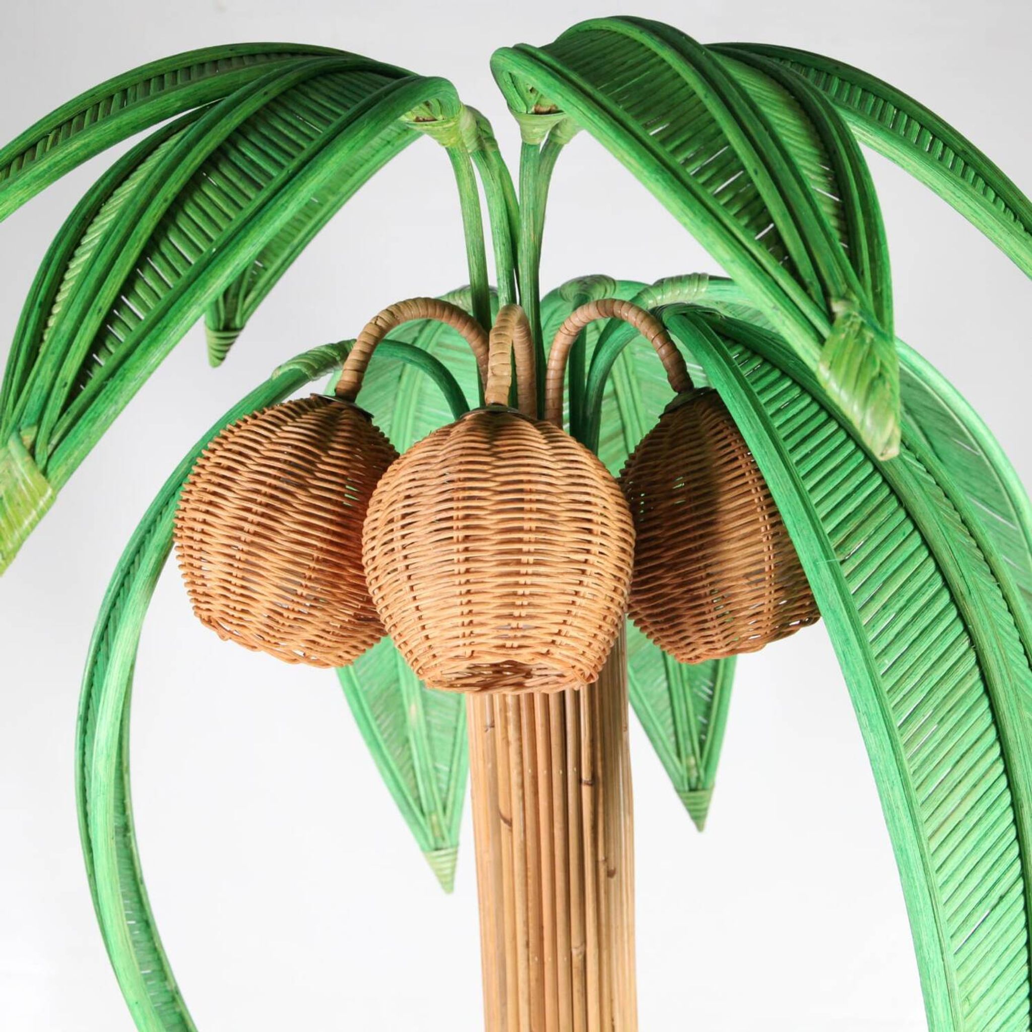 Lampadaire « cocotier/palmier » en rotin