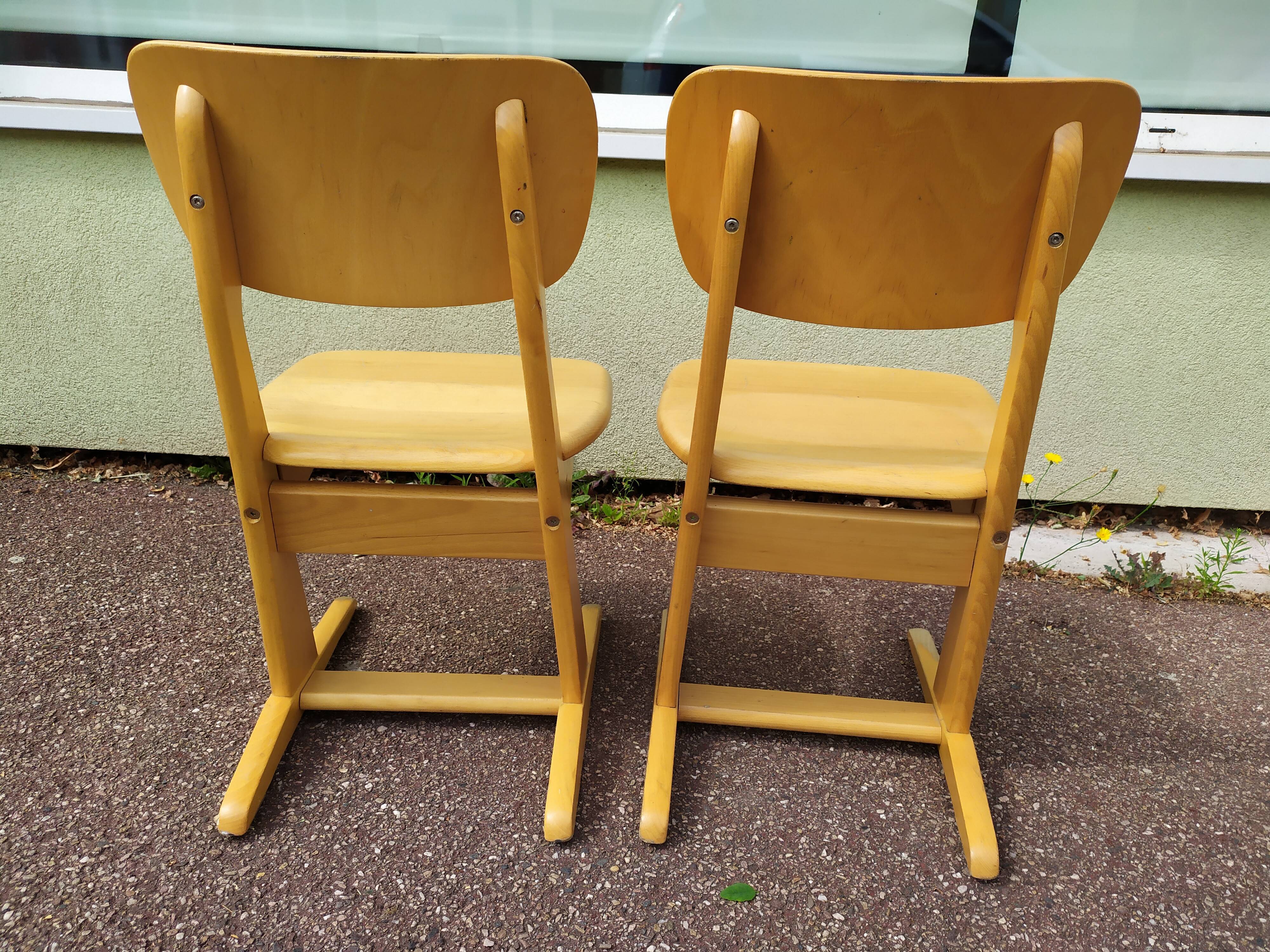 Lot of 2 Casala children's chairs - vintage