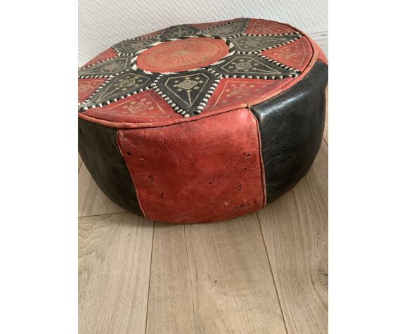 Vintage Moroccan leather pouf | Selency