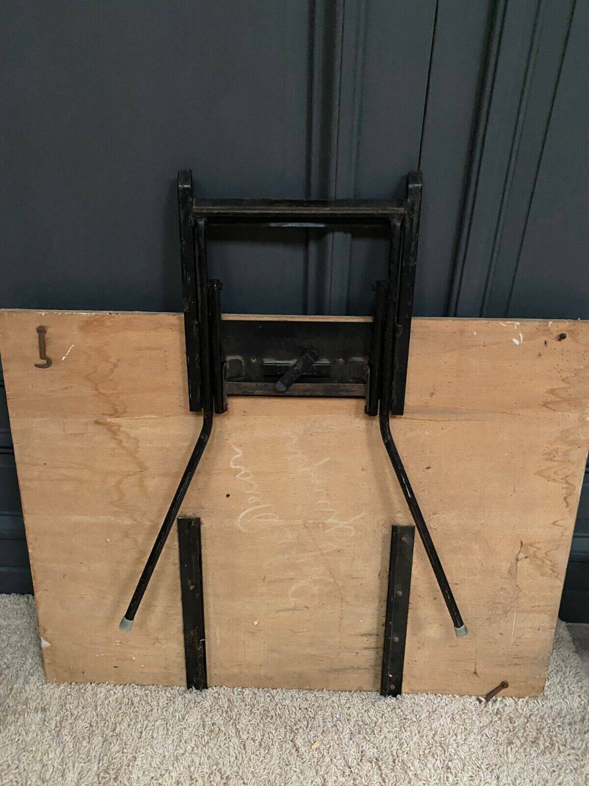 Scandinavian transformable coffee table by Smorrebrod tubular base