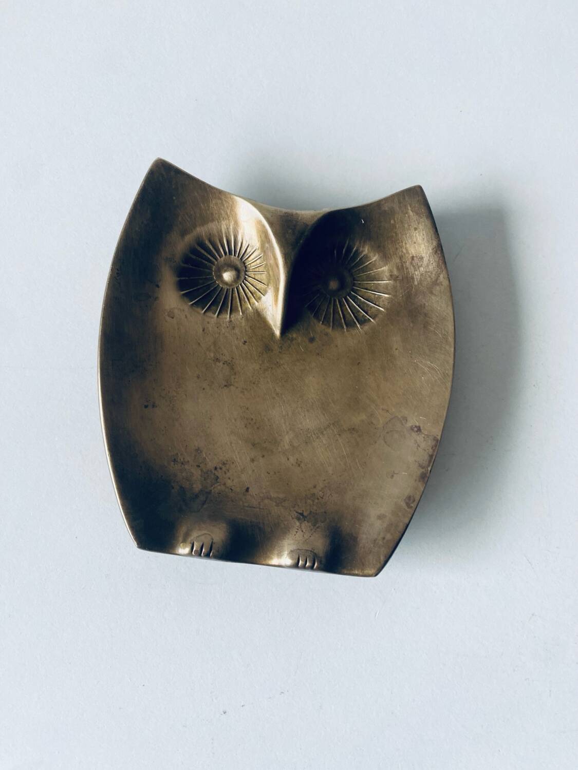Bronze owl pocket tray