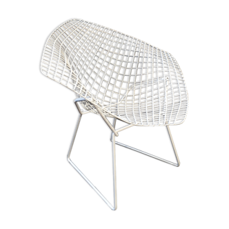 Bertoia Diamond armchair