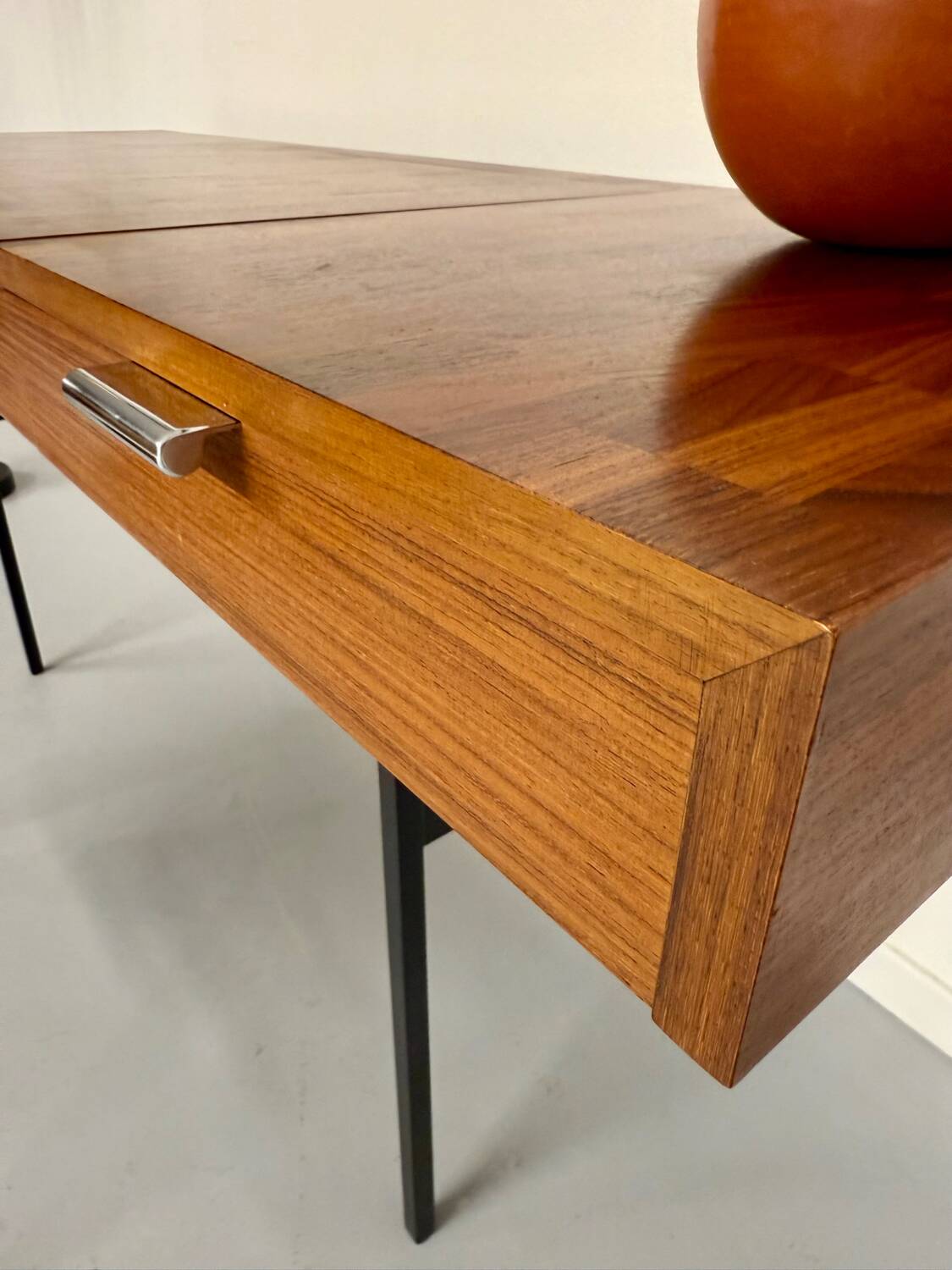 Old dressing table desk design 50s Idealheim Dieter Wäckerlin vintage