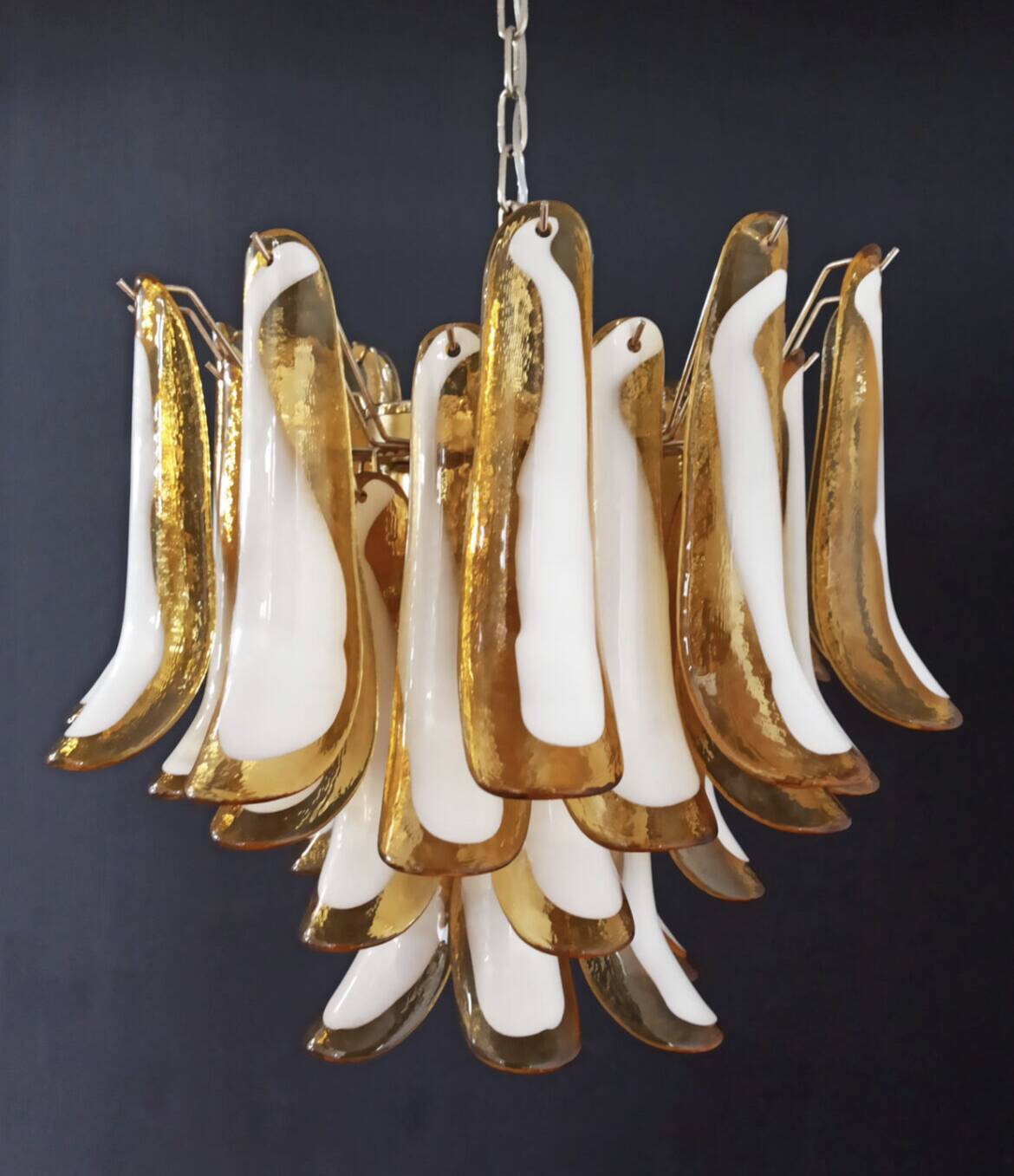 Chandelier 36 vintage cognac elements