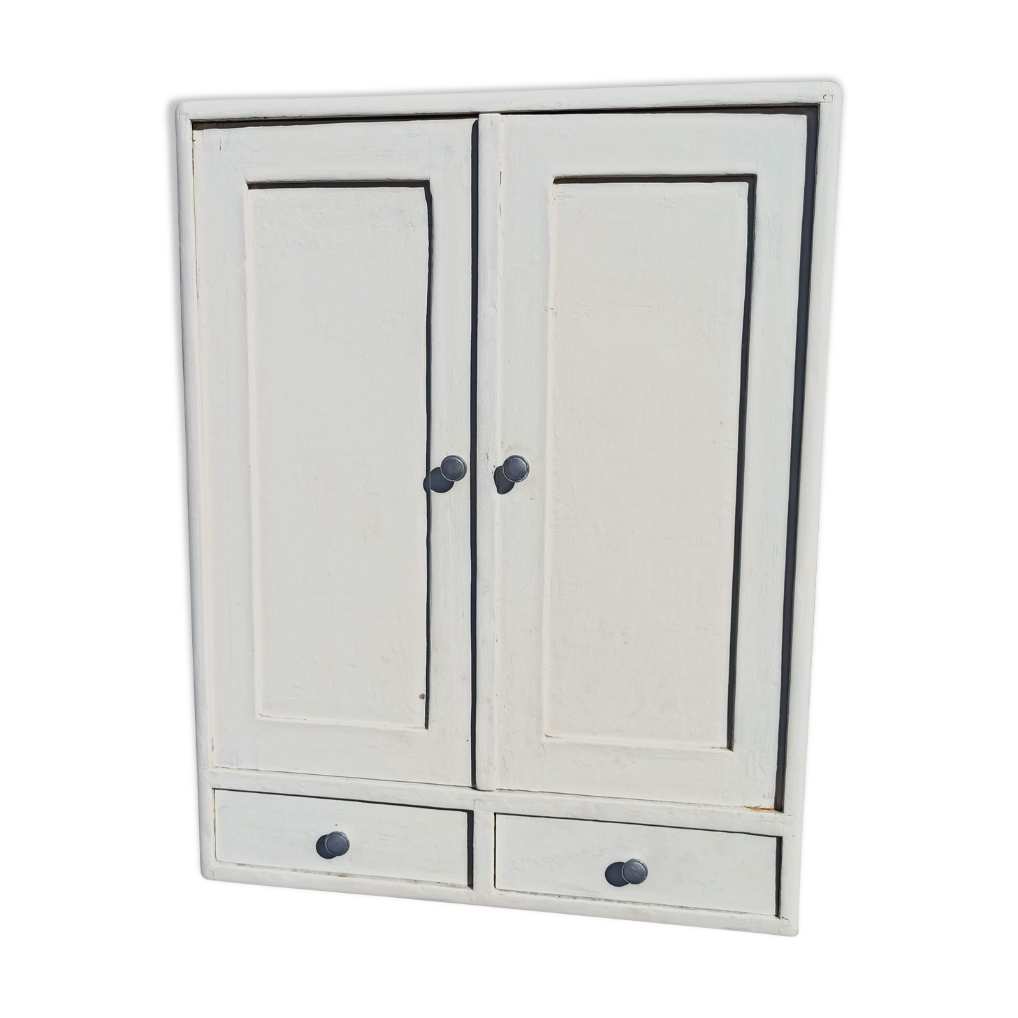 Medicine cabinet