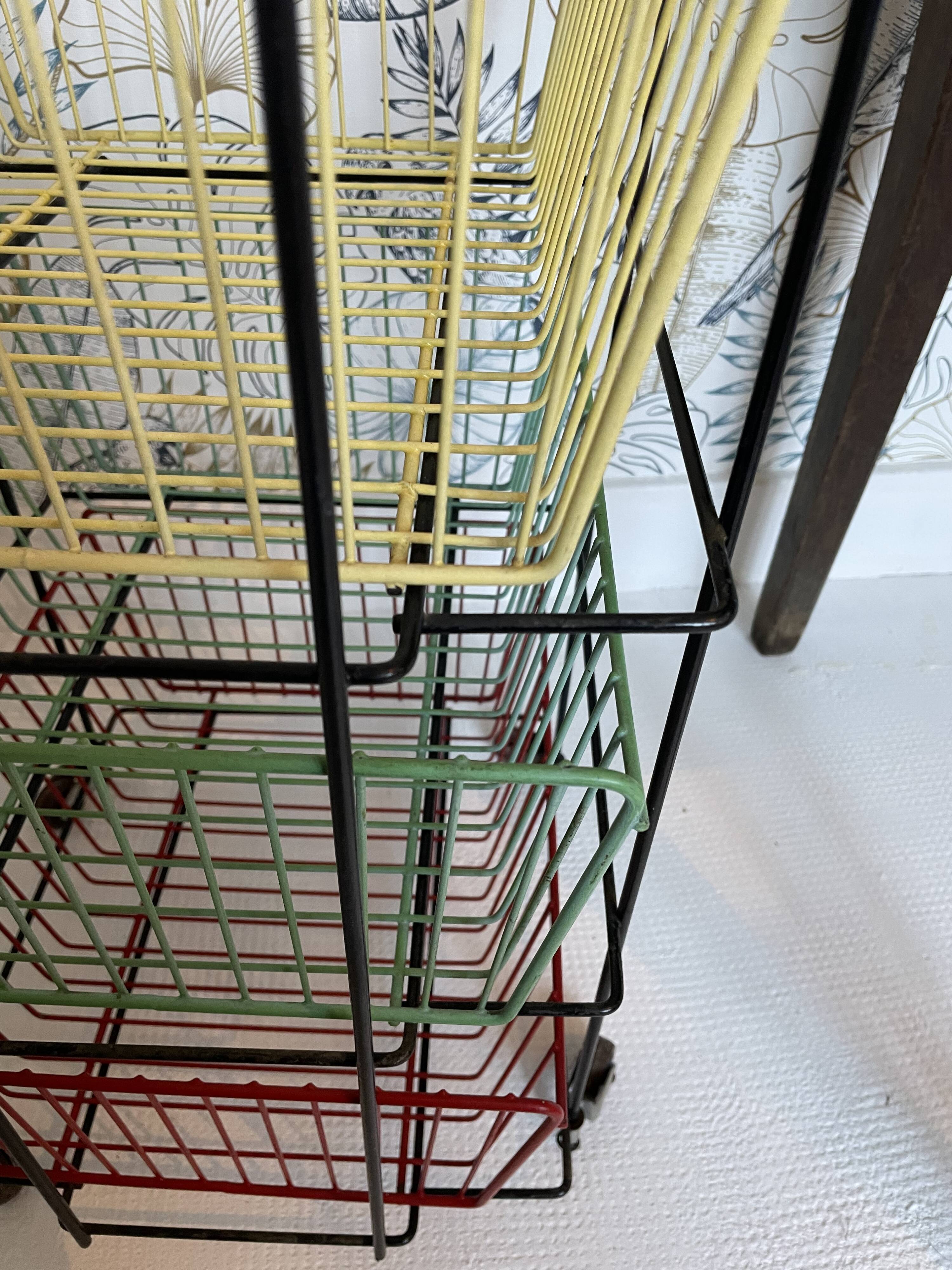 Fruit & vegetable locker