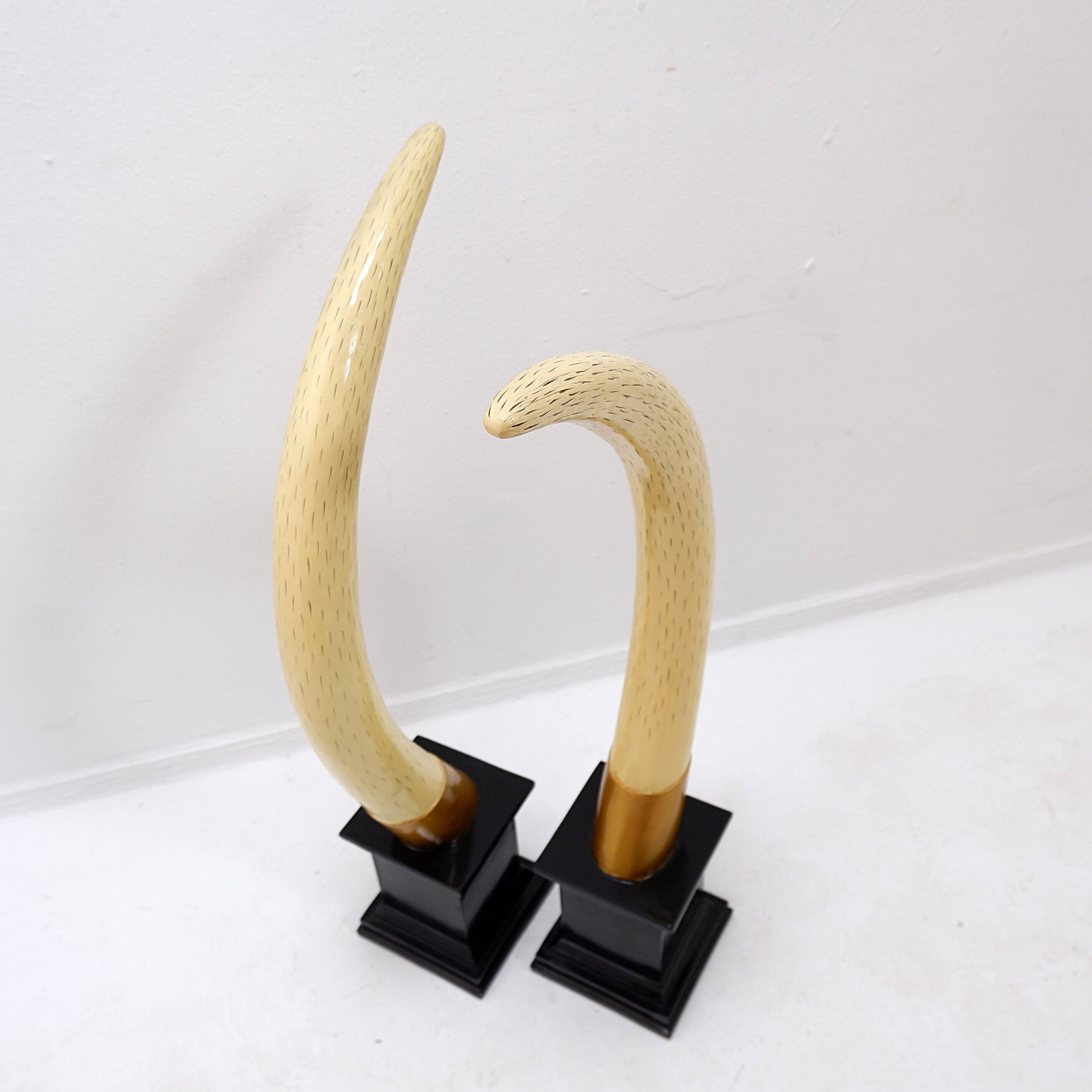 Pair of fake elephant tusks - 20th century H:82cm