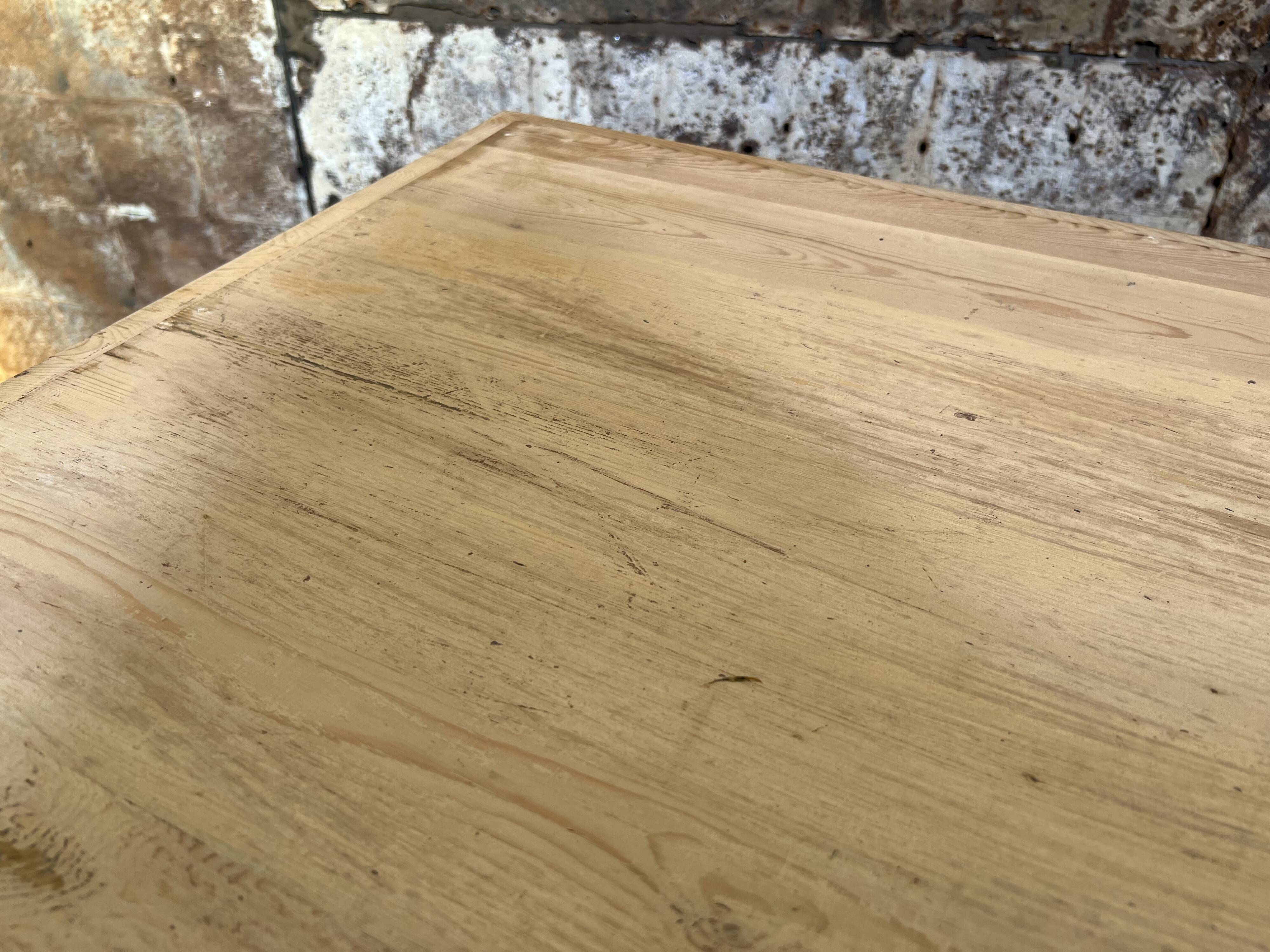 Patinated countertop