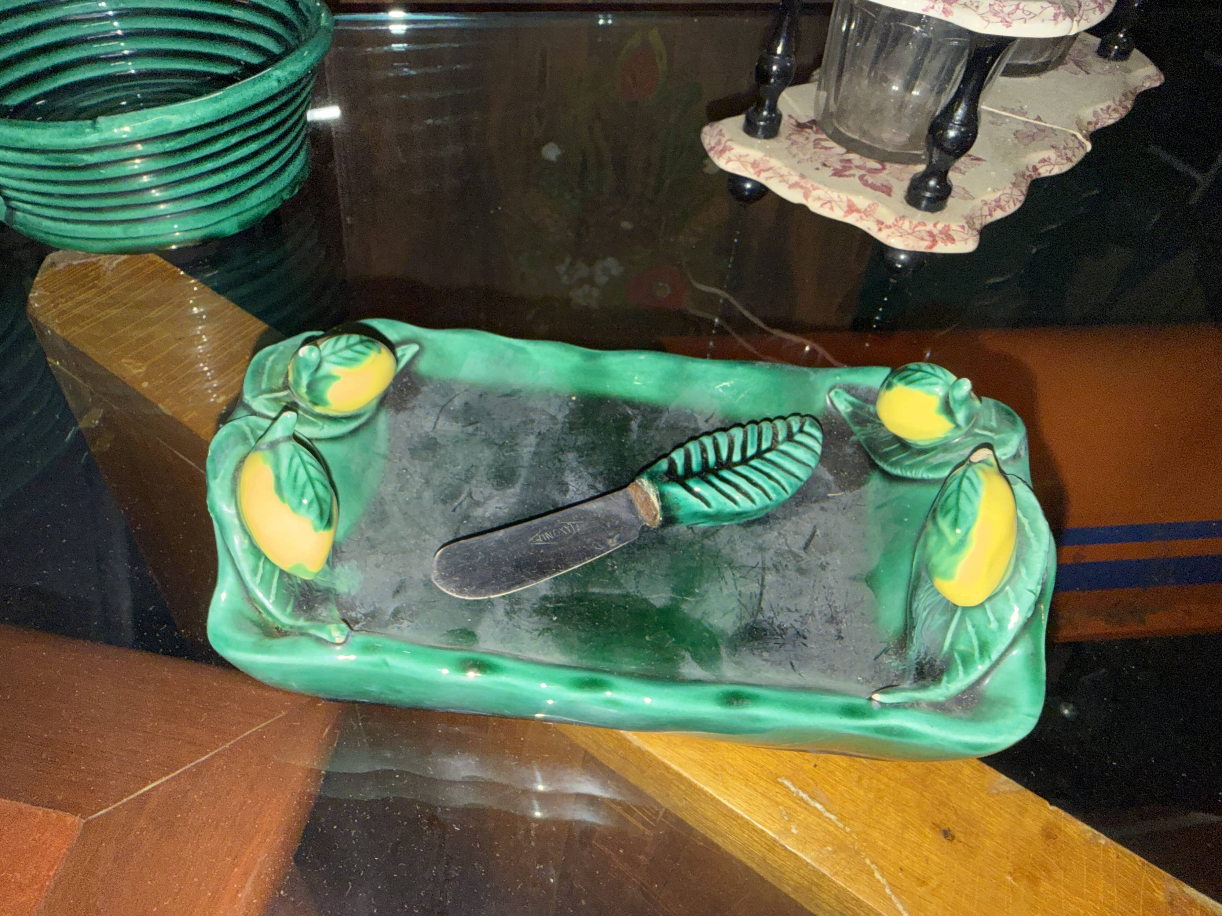 Fruit bowl and butter dish set in Vallauris.