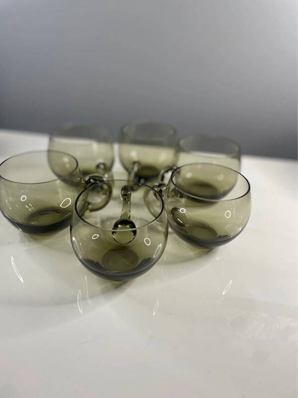 6 vintage coffee cups