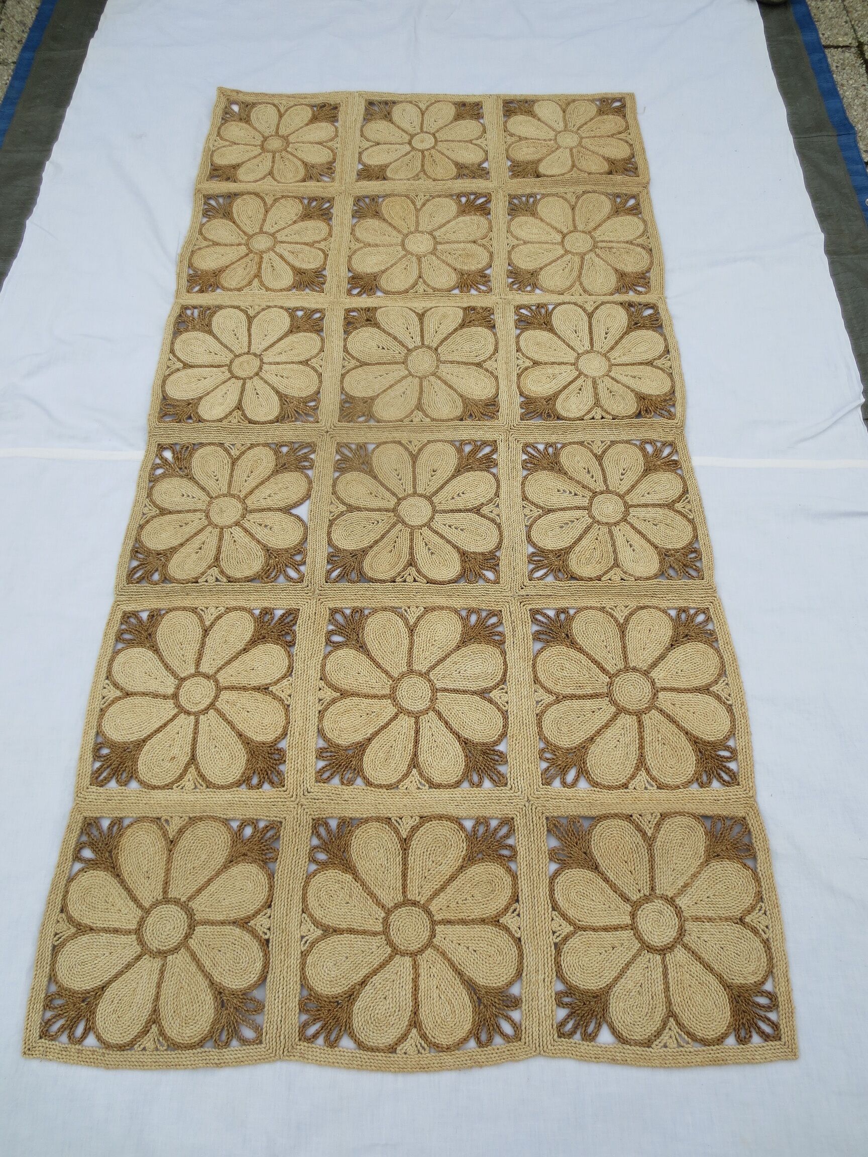 Rug in corn straw 180 x 91 cm