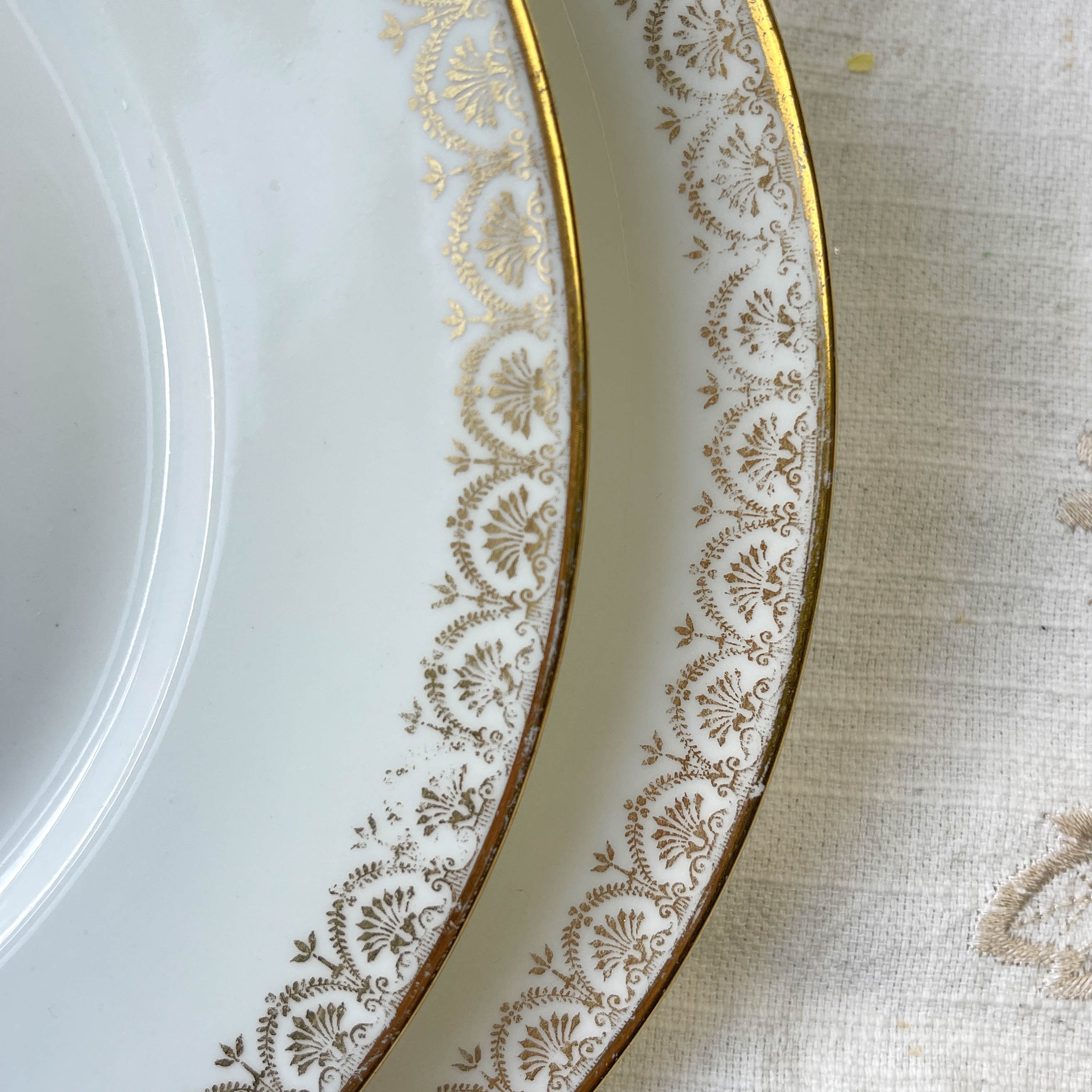 8 porcelain plates limoges w. guerin & cie blanche dorée