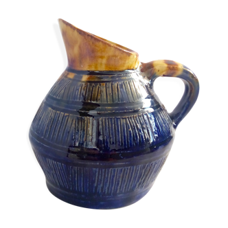 Joseph Talbot's rustic pitcher in La Borne