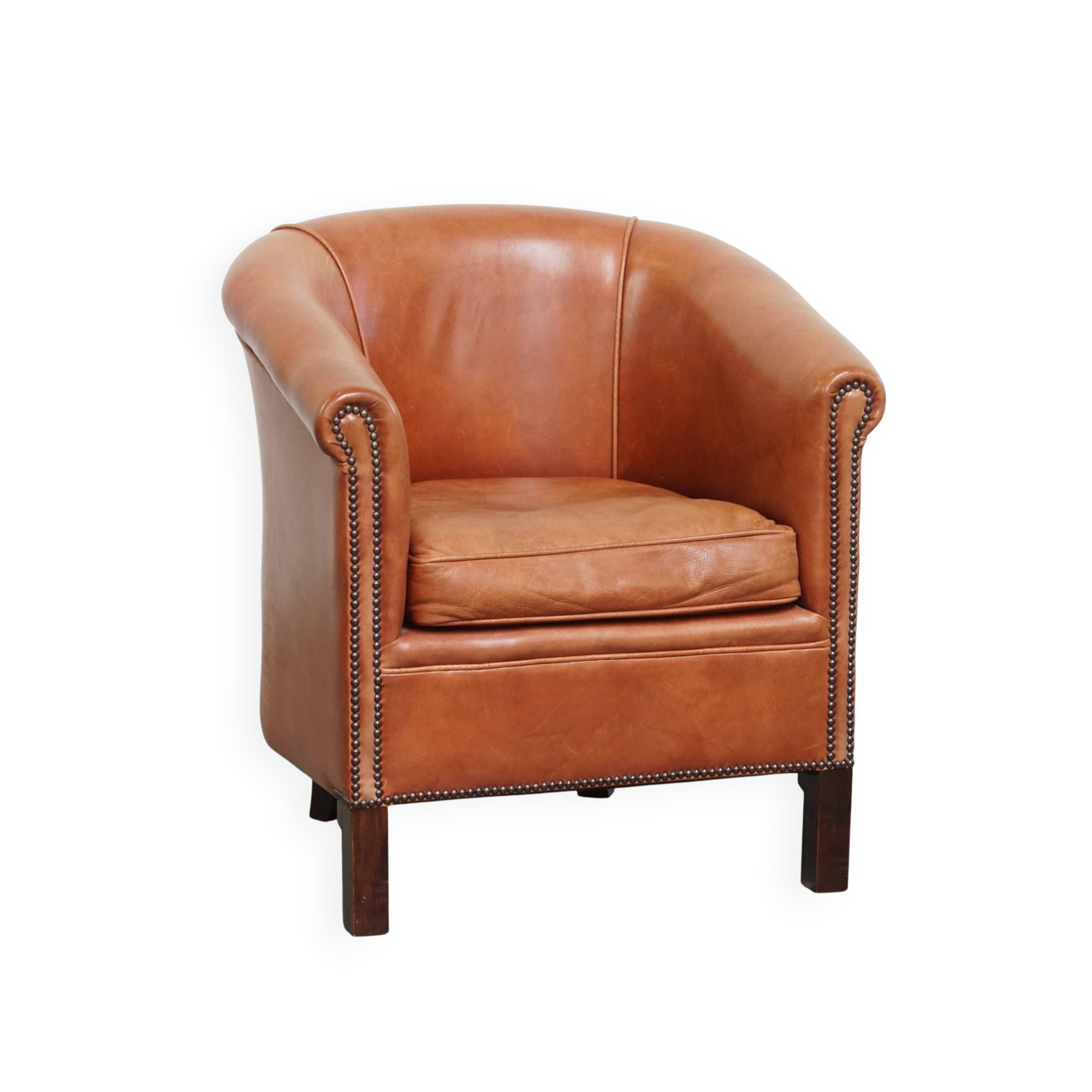 Cowhide Leather English-Style Club Chair in Light Cognac Color
