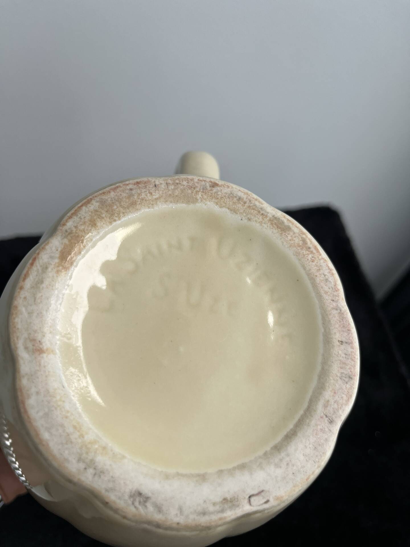 Ivory ceramic jug "La Sté Uzienne"