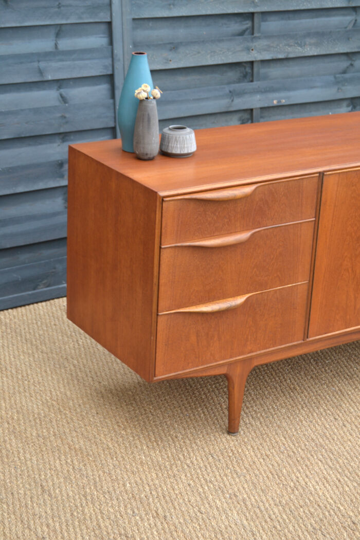 Enfilade en teck par McIntosh 151 cm