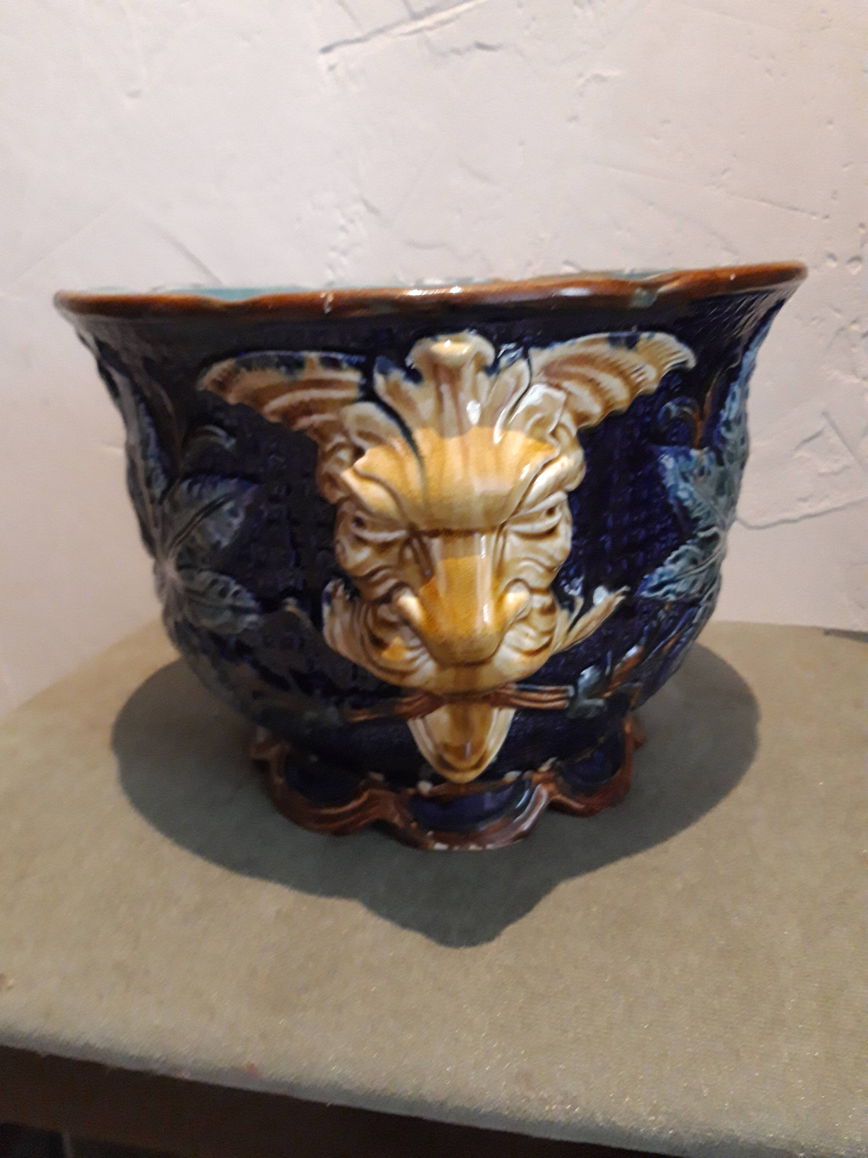 Cache pot en barbotine