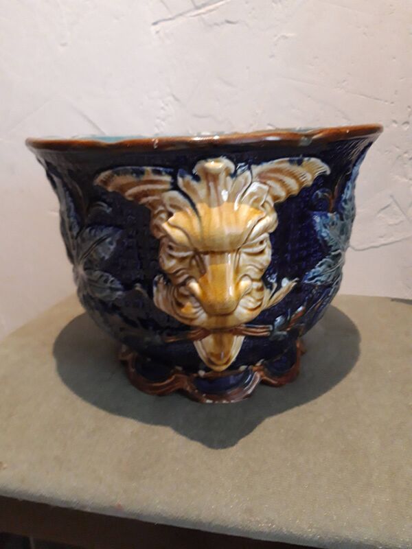 Cache pot en barbotine