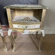 Bedside pair, 3 drawers, 1 drawer and a niche, painted golden wood, italian renaissance style