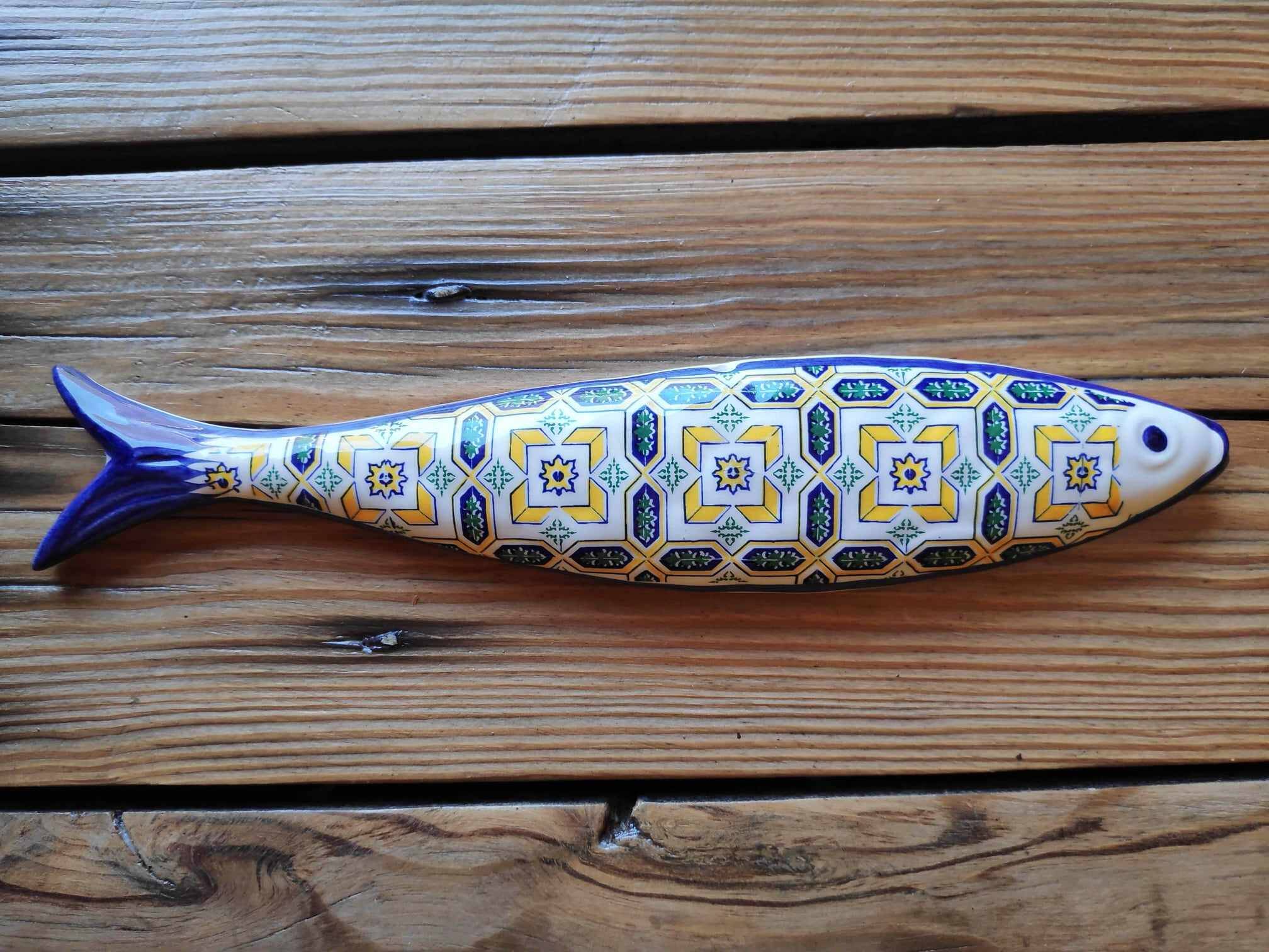 2 ceramic sardines