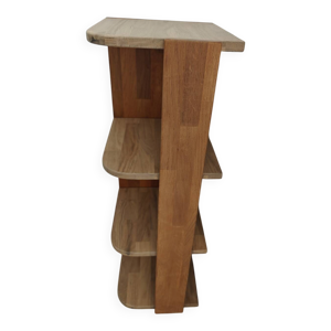 Étagère design en chêne