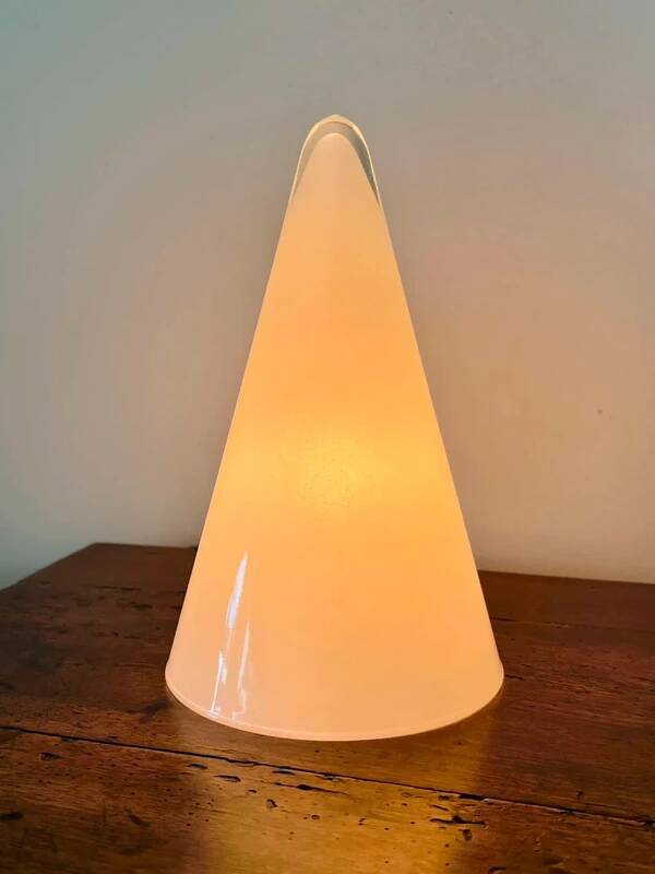 Vintage table lamp SCE opaline glass – Tipi / Iceberg model (1980s modernist)