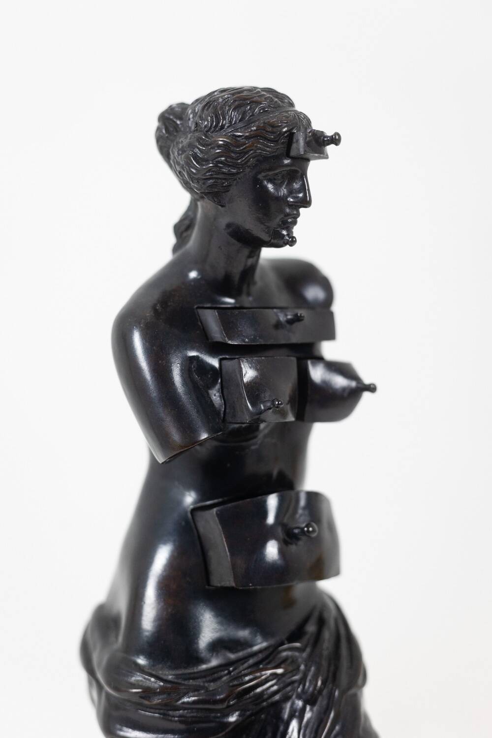 Salvador Dali. "Venus de Milo with Drawers" in bronze. Year 1988.