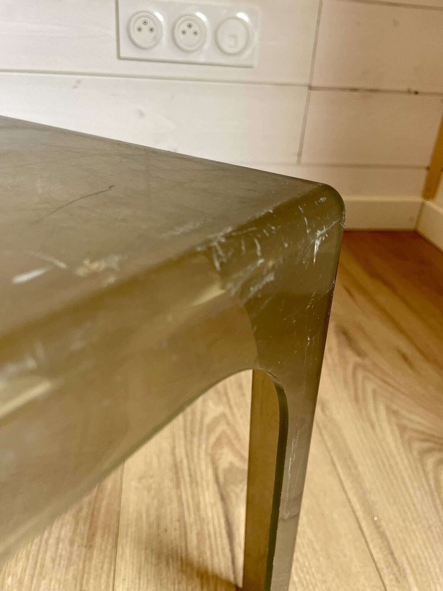 3 vintage smoked plexiglass coffee tables / side tables – Space Age