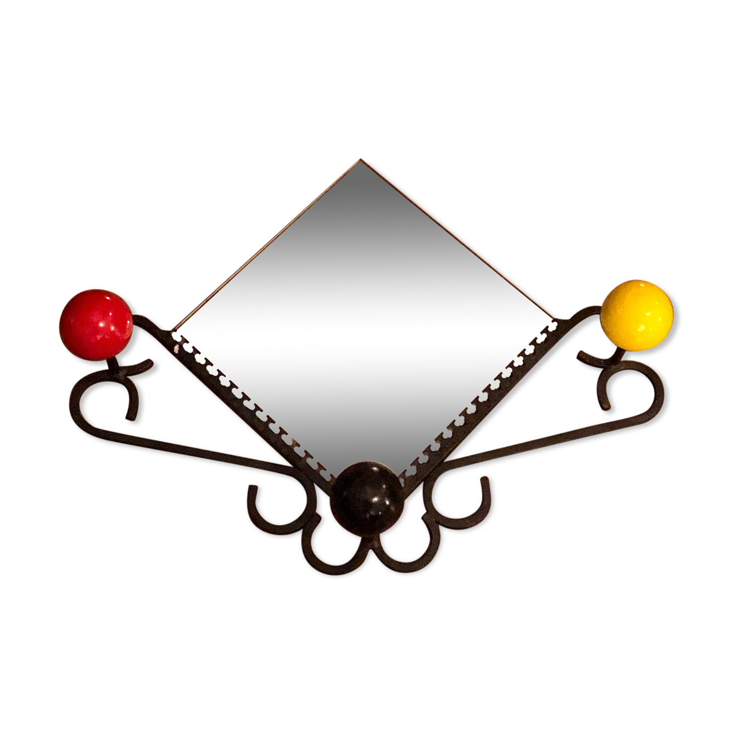 Wall coat rack balls