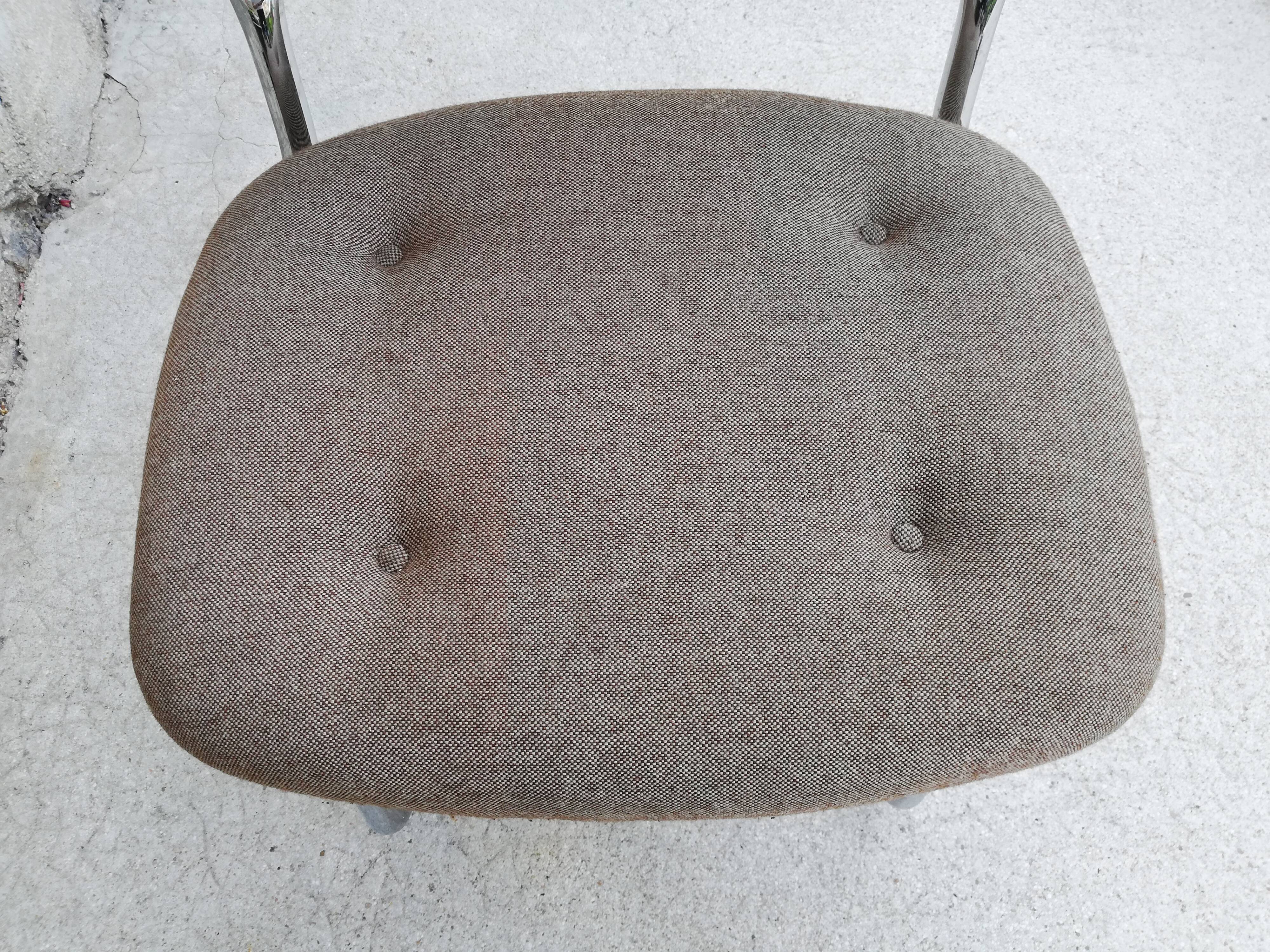 Stafor Steelcase Chair