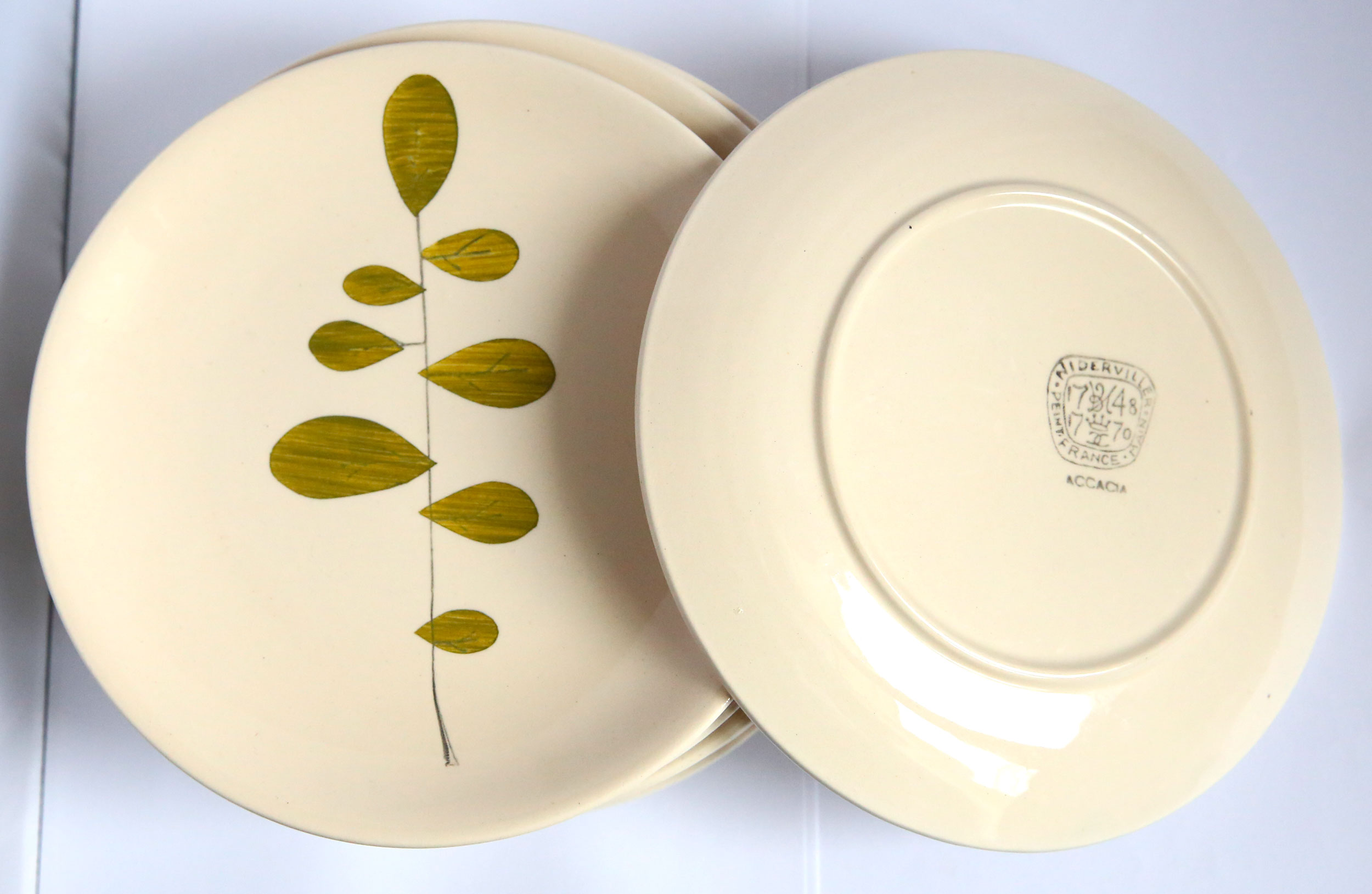 Lot de 9 assiettes Niderviller modèle Accacia