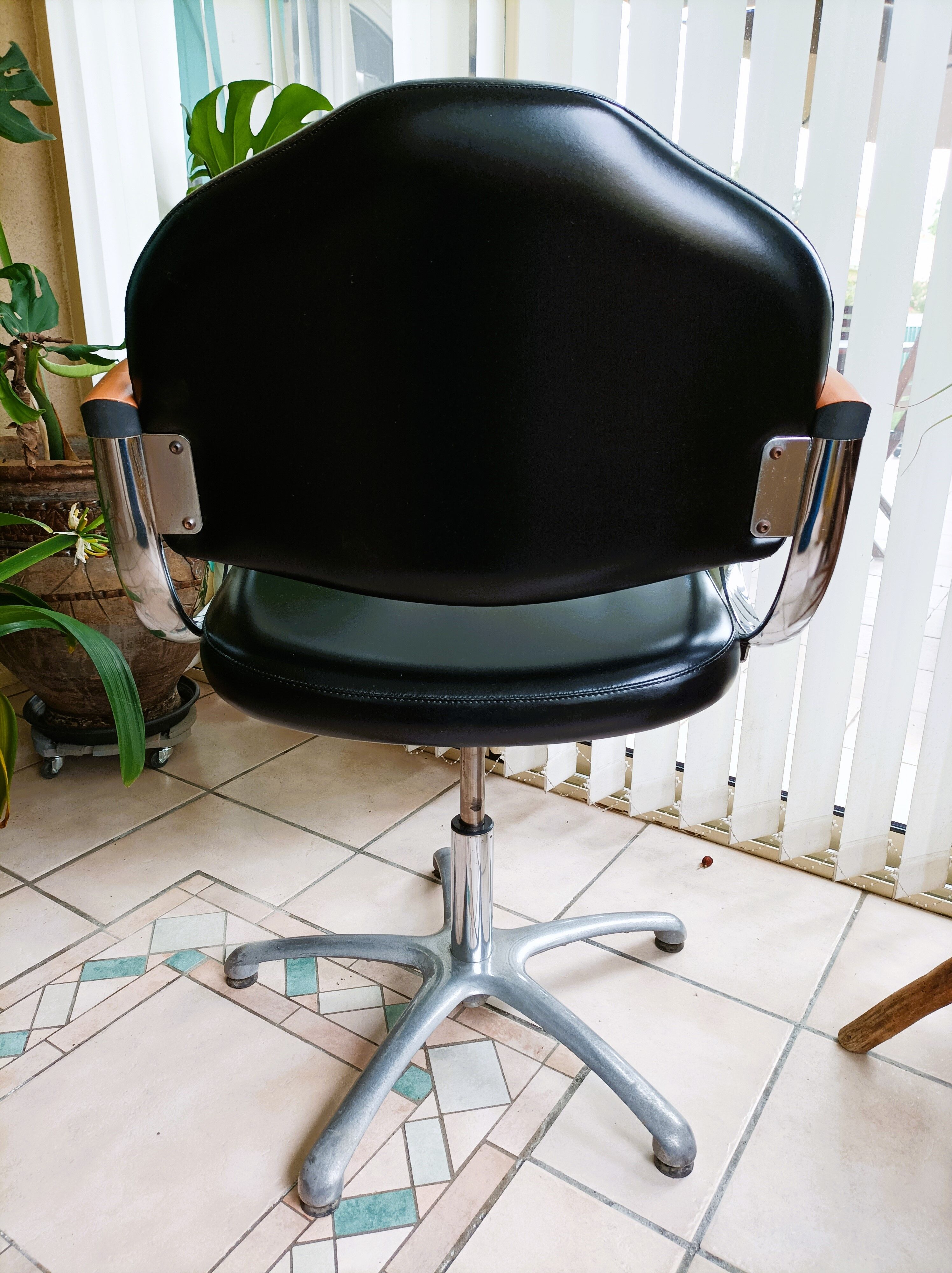 Adjustable armchair 70s