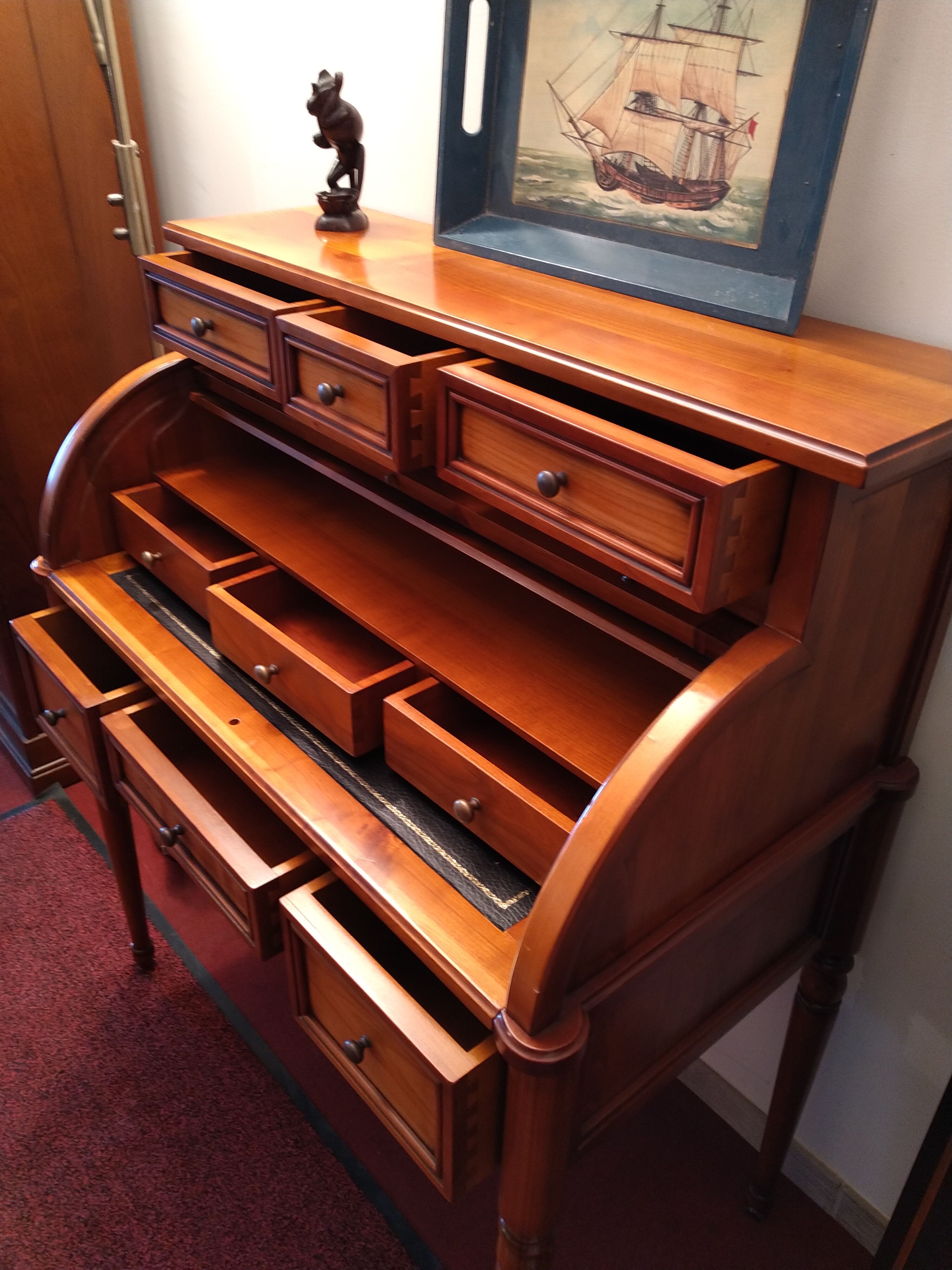 Bureau à cylindre cuir vert