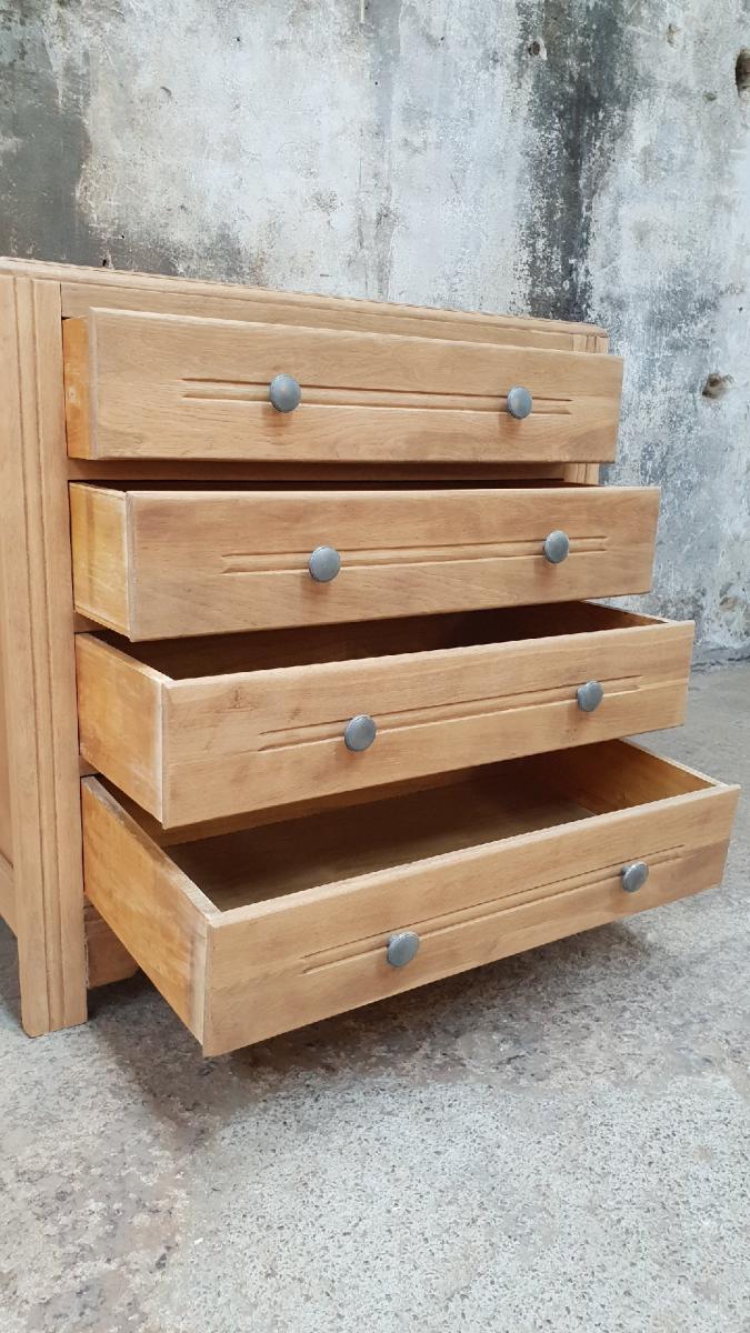Vintage chest of drawers