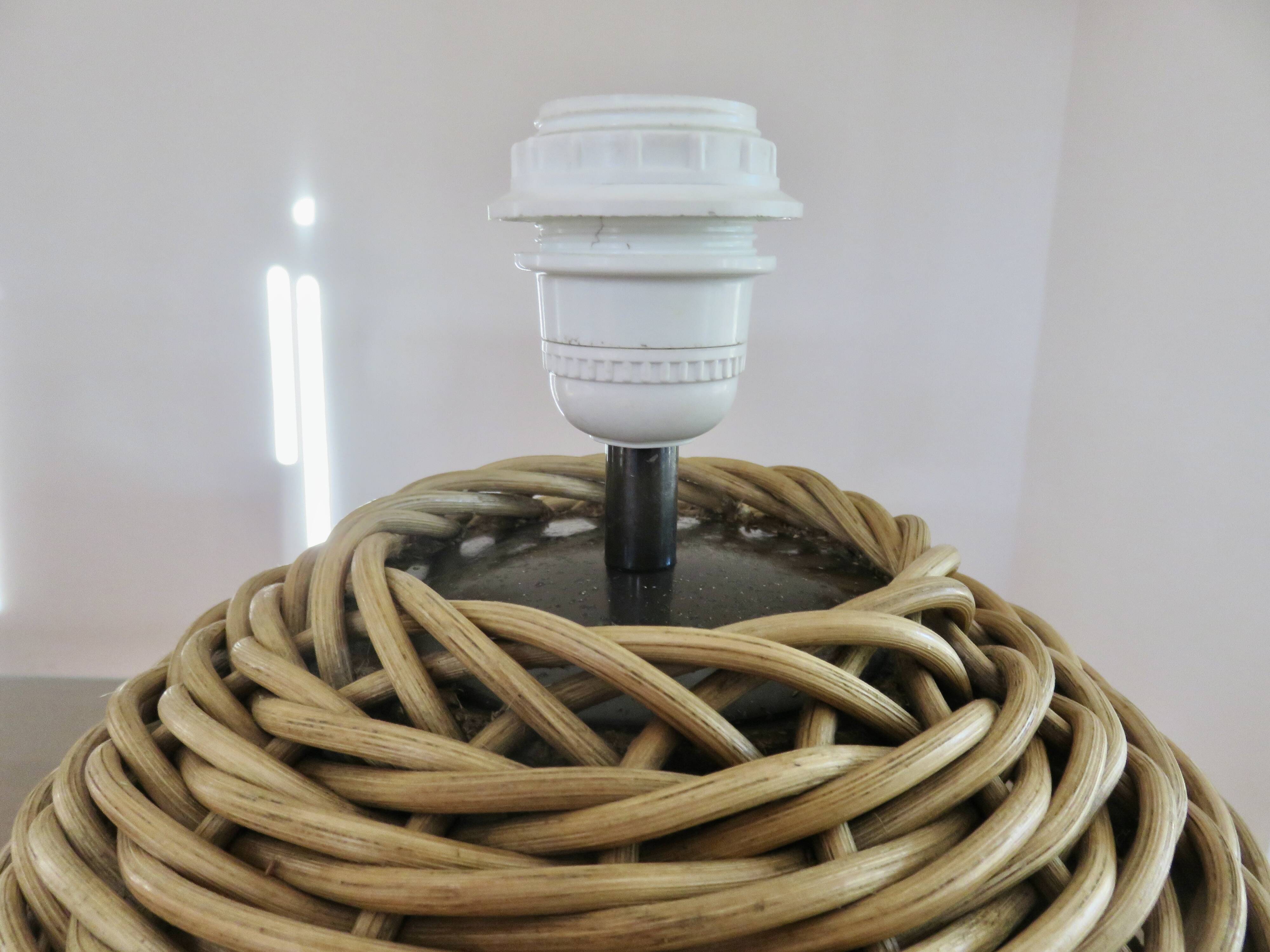 Natural rattan lamp 1970