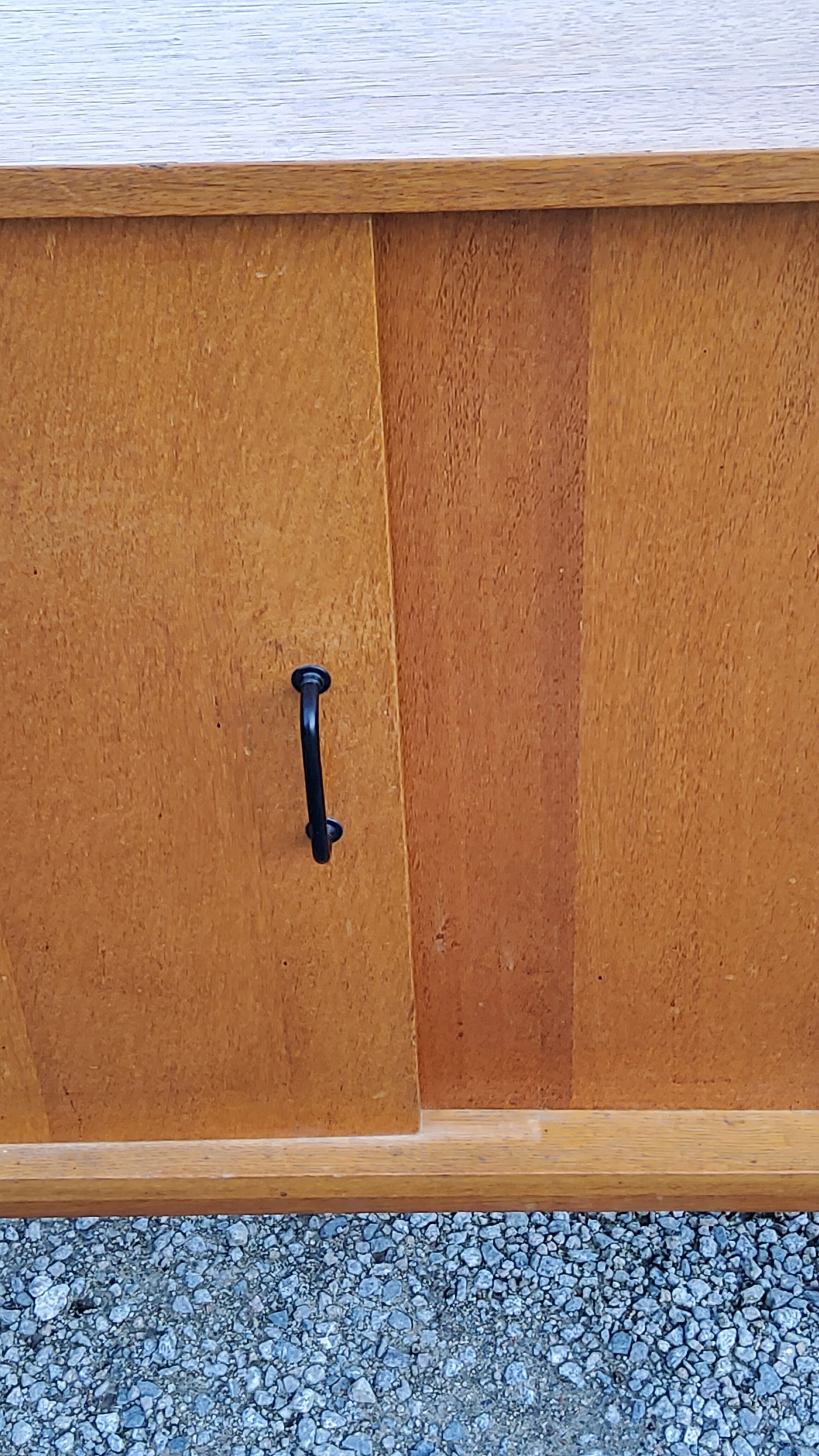 Vintage gold blond oak row 3 sliding doors