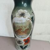 Vase en opaline avec des bécasses