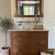 Commode de toilette ancienne, marbre blanc et miroir biseauté