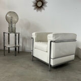 Armchair LC2 design Le Corbusier for Cassina